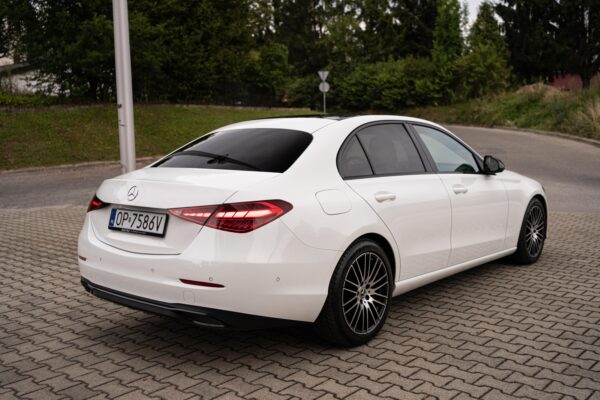 Mercedes-Benz C 300d 4MATIC Avantgarde – 2023 - obrazek 5
