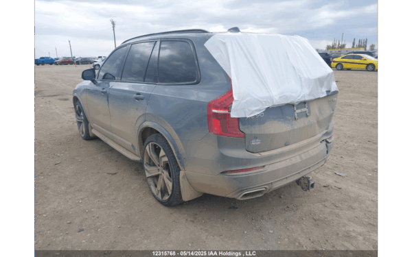 Volvo XC90 T6 R-Design (7-osobowe) – 2020 - obrazek 8